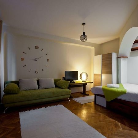 Green Apartment بودابست المظهر الخارجي الصورة